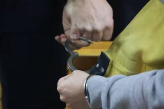 Condenan a 20 años de cárcel a hombre que robó un vehículo y disparó contra carabinero en San Pedro