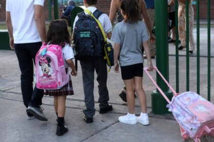 Vacaciones de Invierno 2025: Estas son las regiones que tendrán tres semanas de descanso escolar