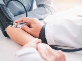 La semilla que combate la hipertensión y previene enfermedades cardiovasculares: fácil de conseguir y rica en nutrientes