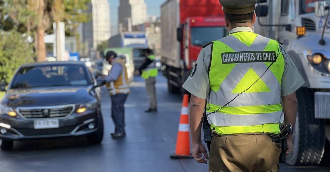 Restricción vehicular en Santiago: Estos autos no podrán circular entre mayo y agosto
