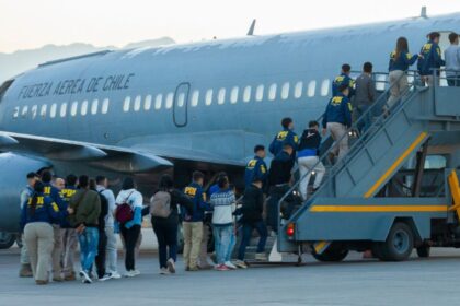 Gobierno expulsa a 34 migrantes con destino a Bolivia, Colombia y República Dominicana: conoce las razones y cifras