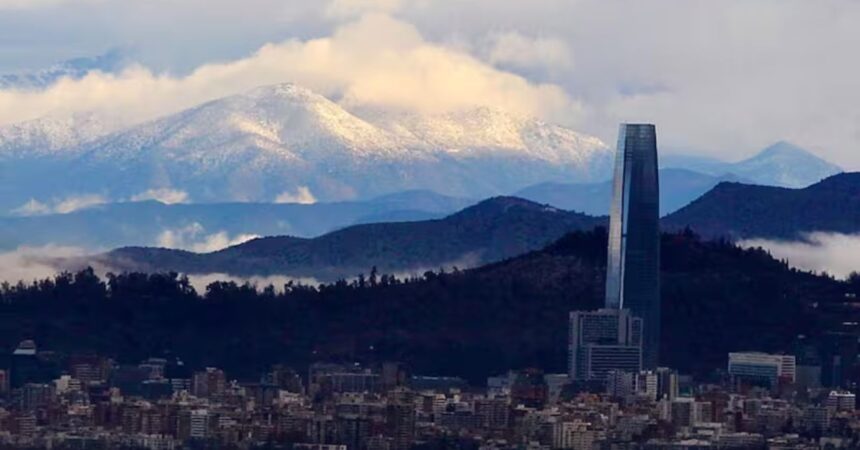 Jaime Leyton anticipa 2°C para Santiago: esta será la mañana más fría de la semana