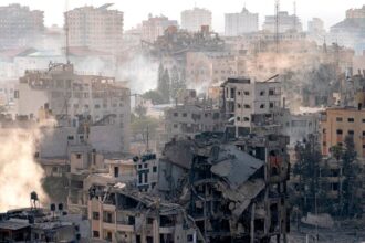 La crisis en Gaza se agrava: bloqueo de asistencia y ofensiva israelí ponen en riesgo miles de vidas infantiles