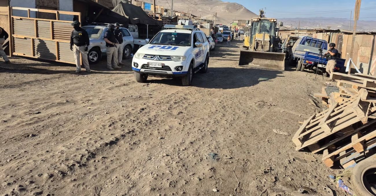 Macabro Hallazgo en Arica: Cuerpo en Maleta Llevaba Seis Meses Enterrado Bajo una Vivienda en Cerro Chuño