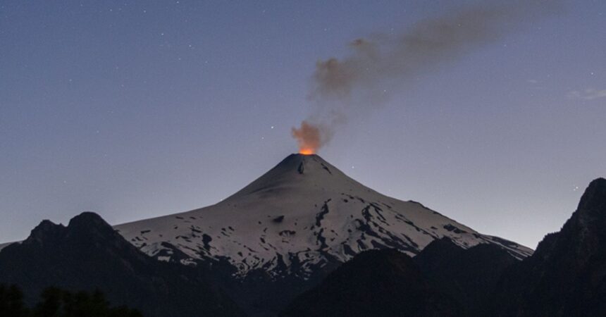 Volcán Villarrica: Detectan Cambios Profundos en su Sistema que Reactivan su Comportamiento Eruptivo