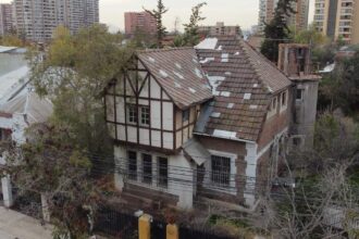 Nueva Casa de Boric en San Miguel: Remodelación Superaría los $130 Millones, Según Expertos