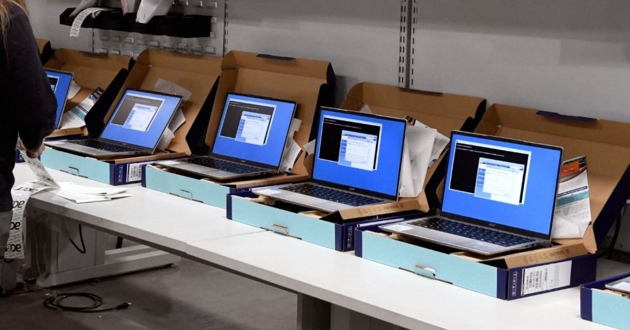 Becas TIC 2025: Revisa cuándo se publica la lista de beneficiarios del computador gratuito