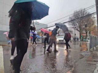 Viernes marcado por chubascos en gran parte del país: revisa el pronóstico del tiempo región por región