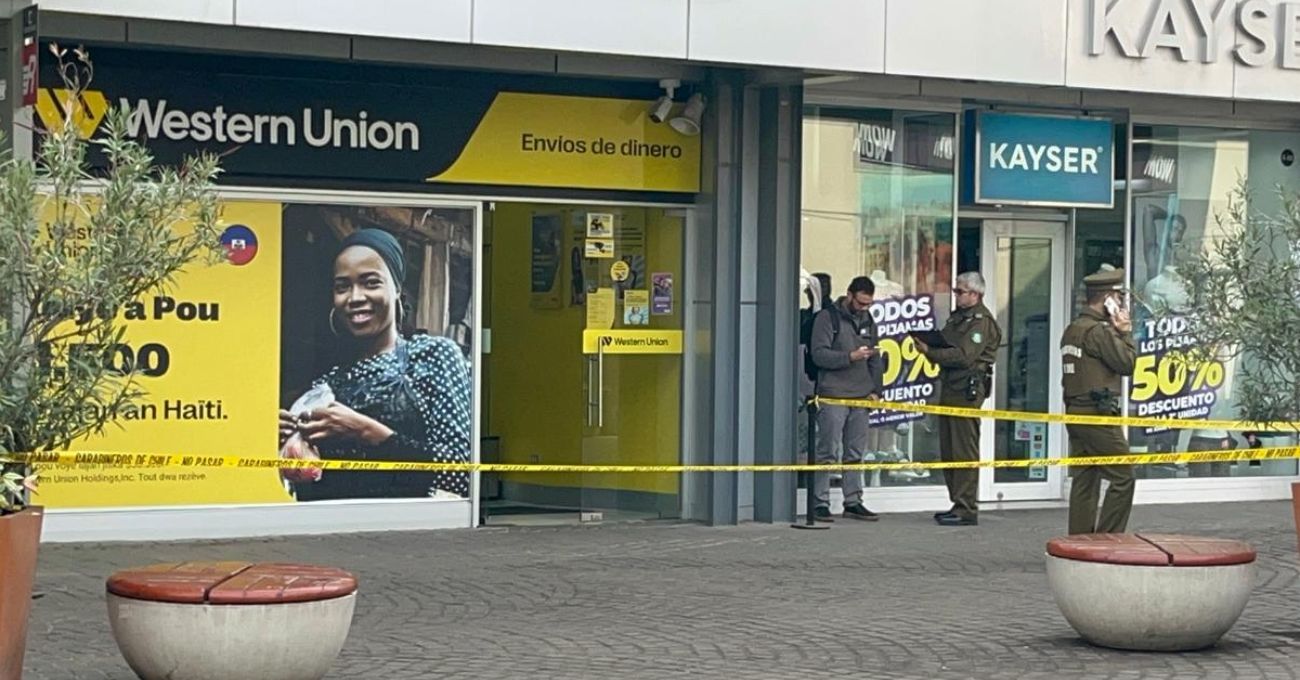 Delincuente armado roba $39 millones desde sucursal de Western Union en pleno centro de Quilicura