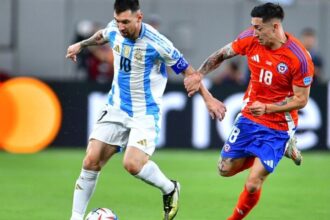 Gareca ya trabaja con cuatro jugadores de La Roja para el crucial duelo ante Argentina
