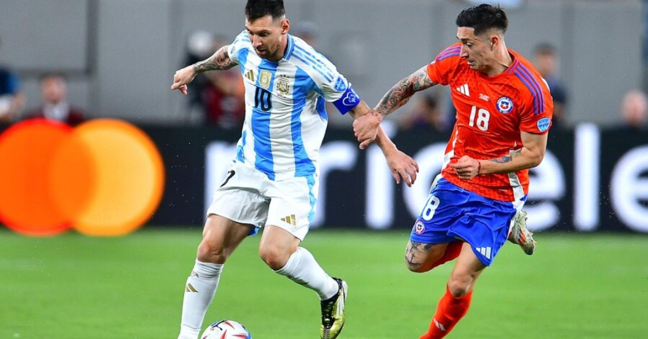Gareca ya trabaja con cuatro jugadores de La Roja para el crucial duelo ante Argentina