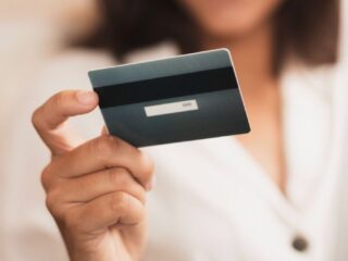 BancoEstado y aseguradora entregan gift card de $120 mil: ¿Cómo obtenerla?