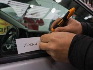 ¿No grabaste la patente en tu auto? Esta es la multa que podrías recibir según la nueva normativa