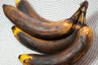 ¿Cómo evitar que los plátanos se pongan negros? Tres trucos infalibles para que duren más
