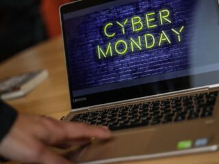 Sueldos de hasta $900 mil: Se abren más de 2.000 vacantes laborales para el CyberDay 2025 en Chile