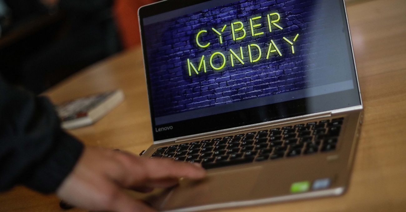 Sueldos de hasta $900 mil: Se abren más de 2.000 vacantes laborales para el CyberDay 2025 en Chile