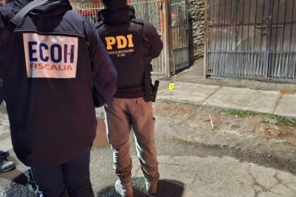 Asesinato en La Pintana: Hombre es baleado dentro de su auto y Fiscalía investiga posible ajuste de cuentas