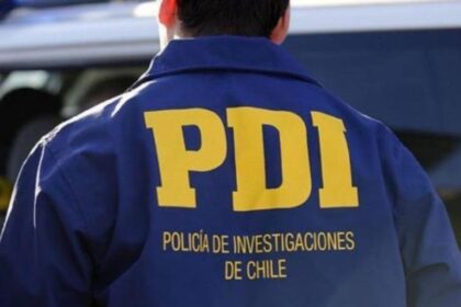 Dueño de casa frustra violento turbazo en Maipú: hirió a menor de edad con arma inscrita