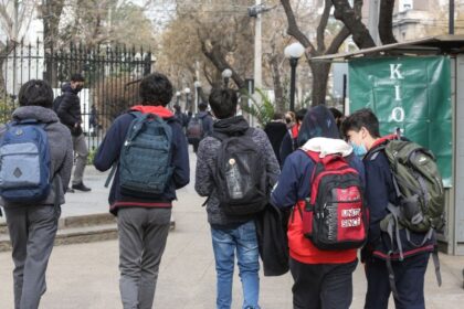 Vacaciones de invierno escolares 2025: Revisa las fechas del receso por región
