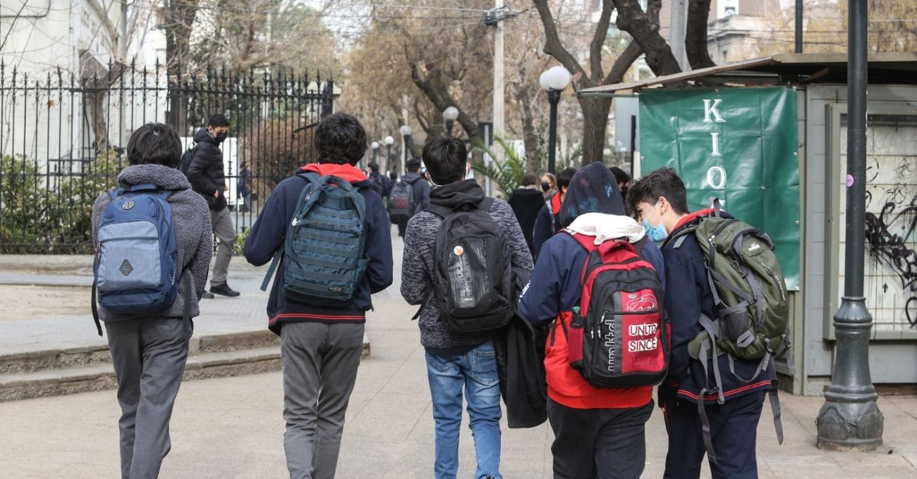 Vacaciones de invierno escolares 2025: Revisa las fechas del receso por región