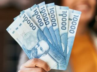PGU de $250 mil: Personas mayores de 82 años serán las primeras en recibir el nuevo monto