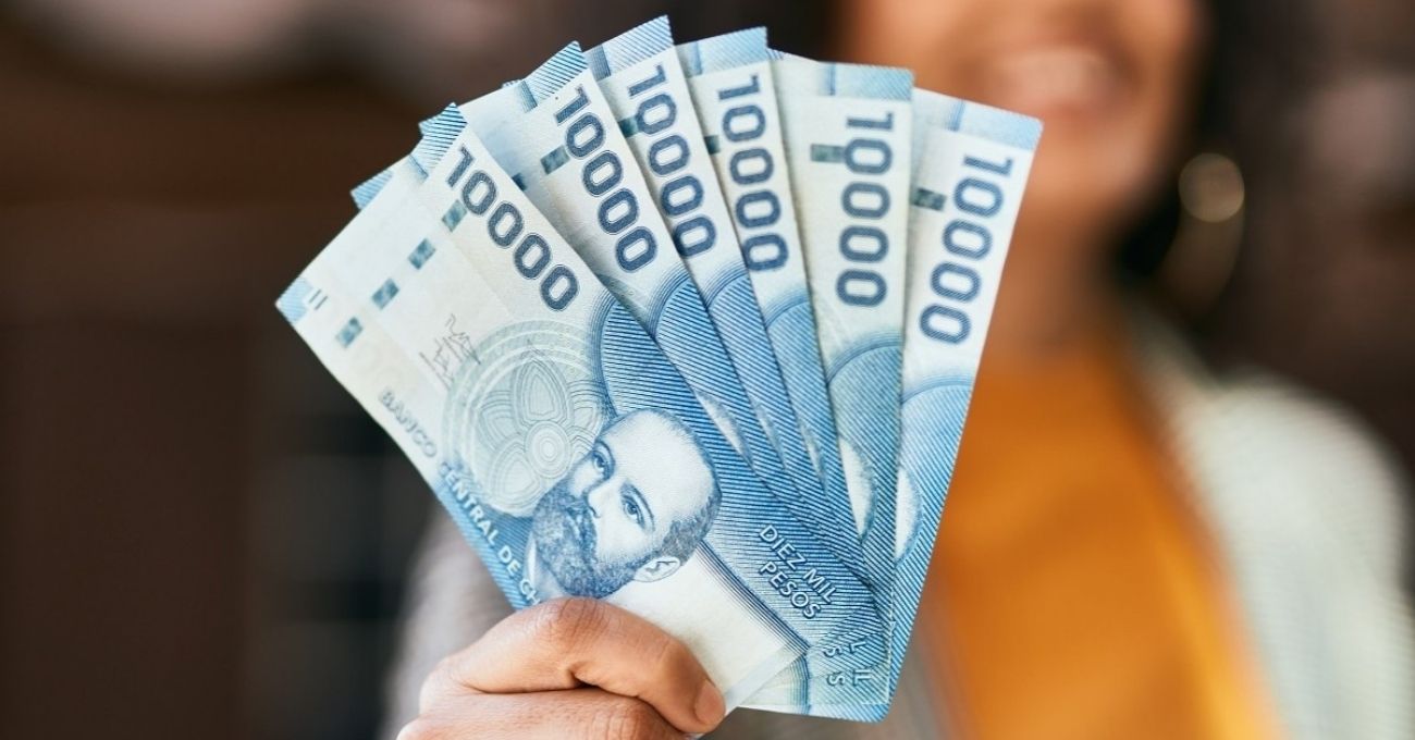 PGU de $250 mil: Personas mayores de 82 años serán las primeras en recibir el nuevo monto