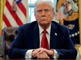 Tribunal de apelaciones restablece aranceles globales de Trump: golpe a fallo previo que los había declarado ilegales