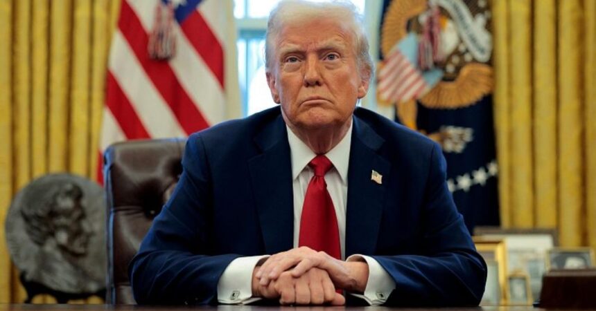 Tribunal de apelaciones restablece aranceles globales de Trump: golpe a fallo previo que los había declarado ilegales