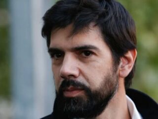 CDE se querella contra el diputado Joaquín Lavín por malversación de fondos: acusan uso de facturas falsas y posible rol como "alcalde en las sombras"