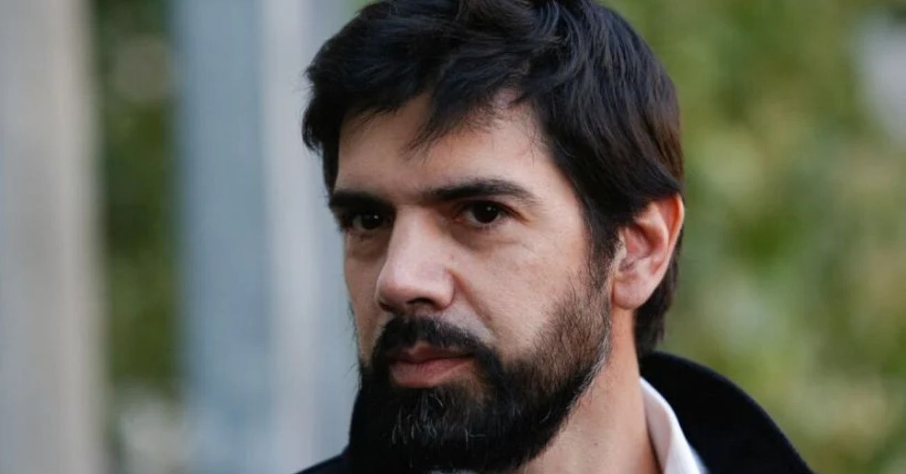 CDE se querella contra el diputado Joaquín Lavín por malversación de fondos: acusan uso de facturas falsas y posible rol como "alcalde en las sombras"