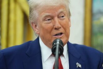 EE.UU. reactiva aranceles: Tribunal da revés judicial y fortalece política comercial de Trump