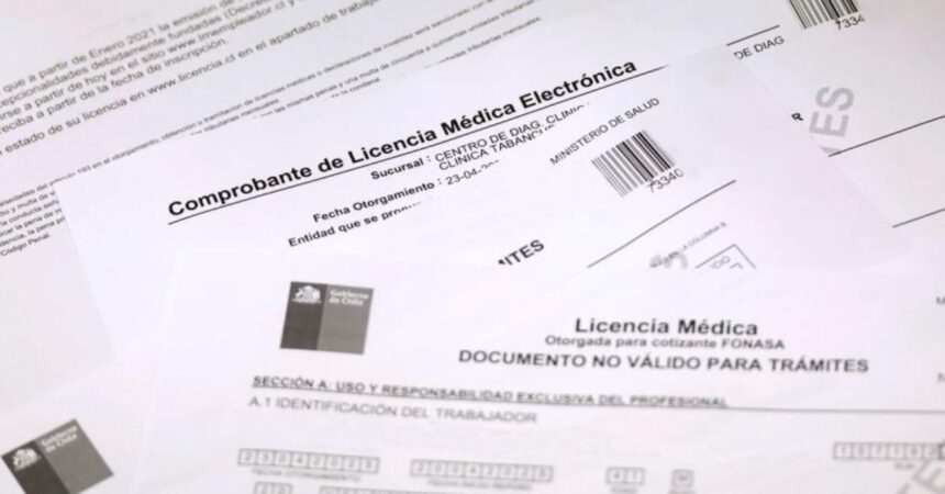 Trabajadores municipales acusan a alcaldes de juicios tendenciosos por licencias médicas