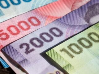 Pago para personas cuidadoras: Revisa si puedes recibir el aporte y cómo se entrega en 2025