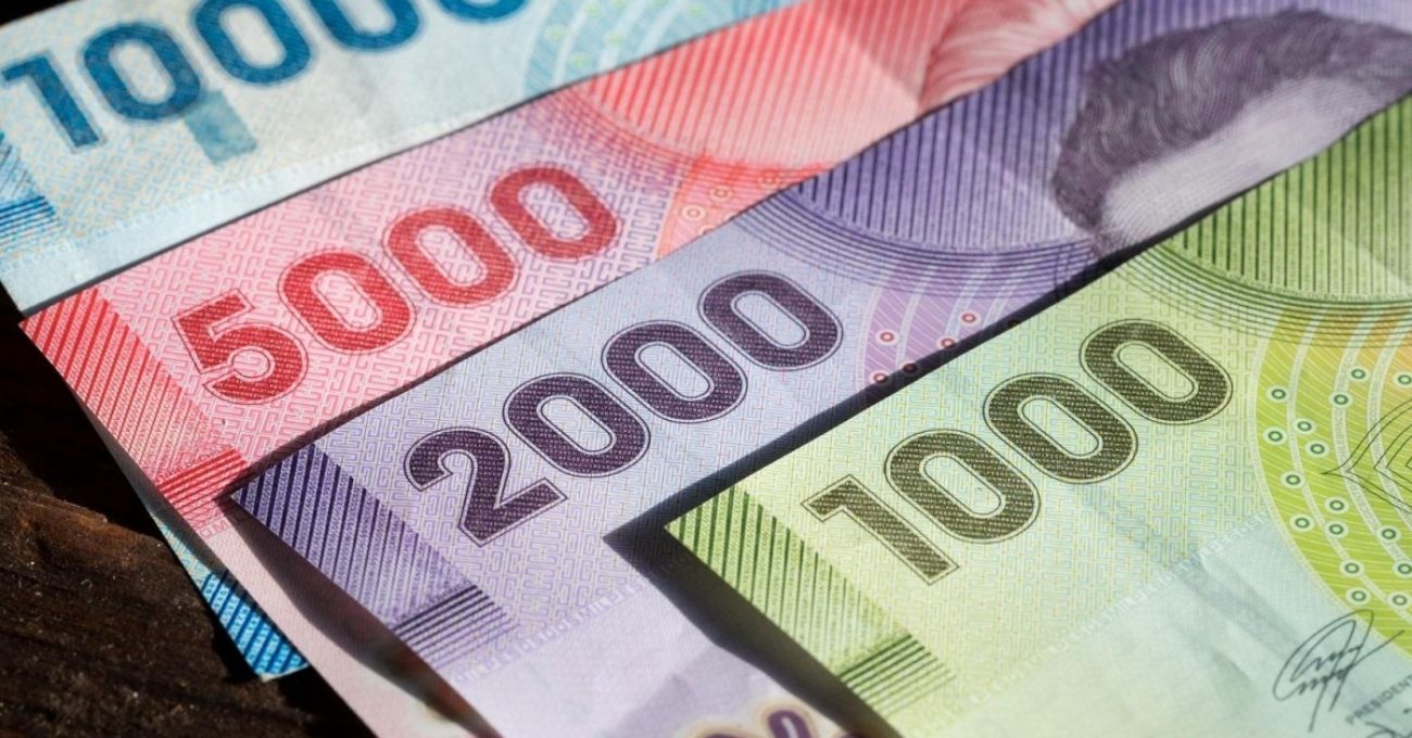 Pago para personas cuidadoras: Revisa si puedes recibir el aporte y cómo se entrega en 2025