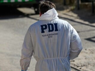 Sacerdote es apuñalado tras enfrentar a delincuentes dentro de iglesia en Talca