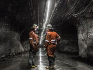 Mueren dos trabajadores en derrumbe minero en Tierra Amarilla: Fueron encontrados a 500 metros de profundidad