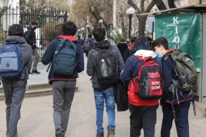 Vacaciones de Invierno 2025: Revisa cuándo parte el receso escolar en cada región de Chile