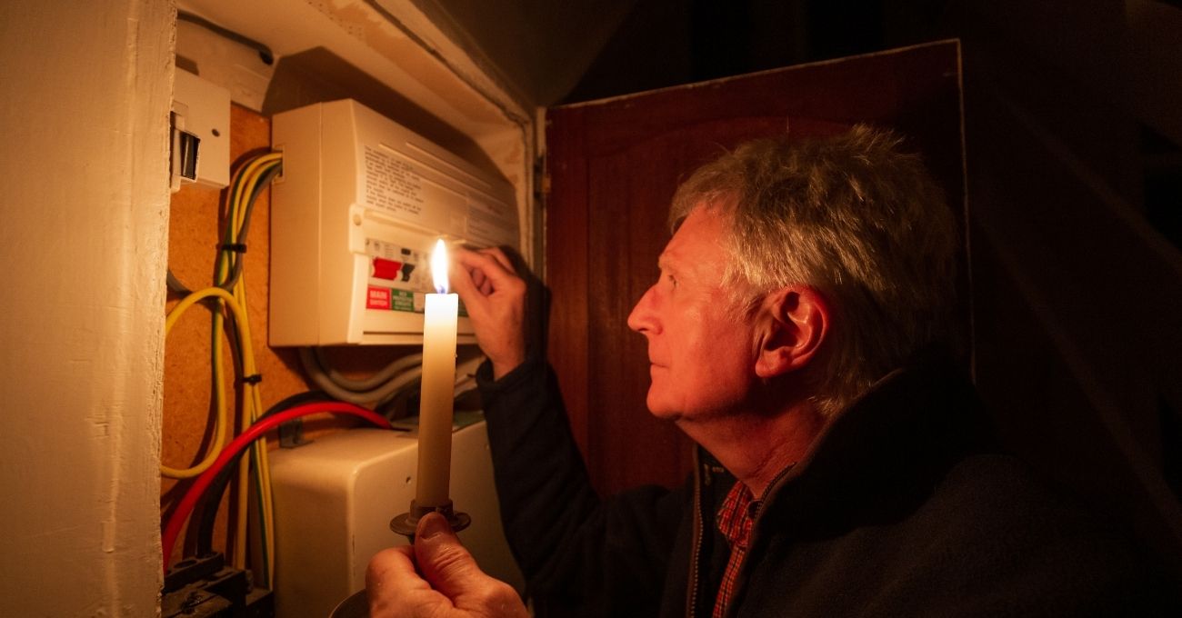 Corte masivo de luz afectó a casi 25 mil hogares en Santiago: Esto fue lo que ocurrió