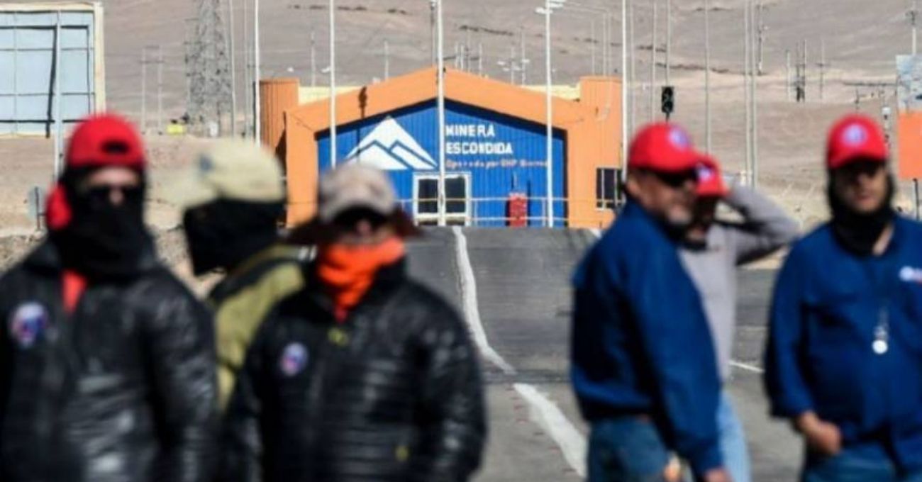 105 trabajadores deben devolver millonario bono tras fallo judicial: el inédito caso que sacude a la minería