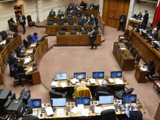 Senado aprueba reforma clave al sistema político: partidos pequeños en la cuerda floja