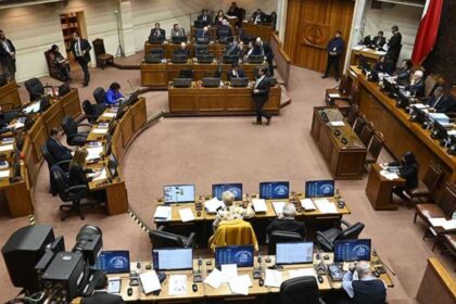 Senado aprueba reforma clave al sistema político: partidos pequeños en la cuerda floja