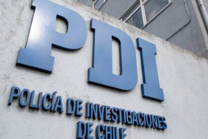 Escándalo de licencias médicas: Funcionarios de la PDI salieron del país