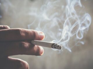 Inicia tratamiento tabáquico en GES con fármacos y apoyo psicológico