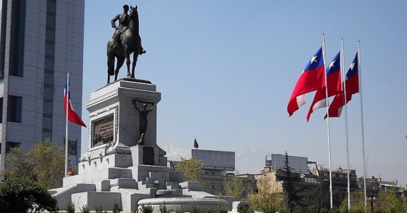 Reinstalación de estatua de Baquedano y monumento a Gabriela Mistral