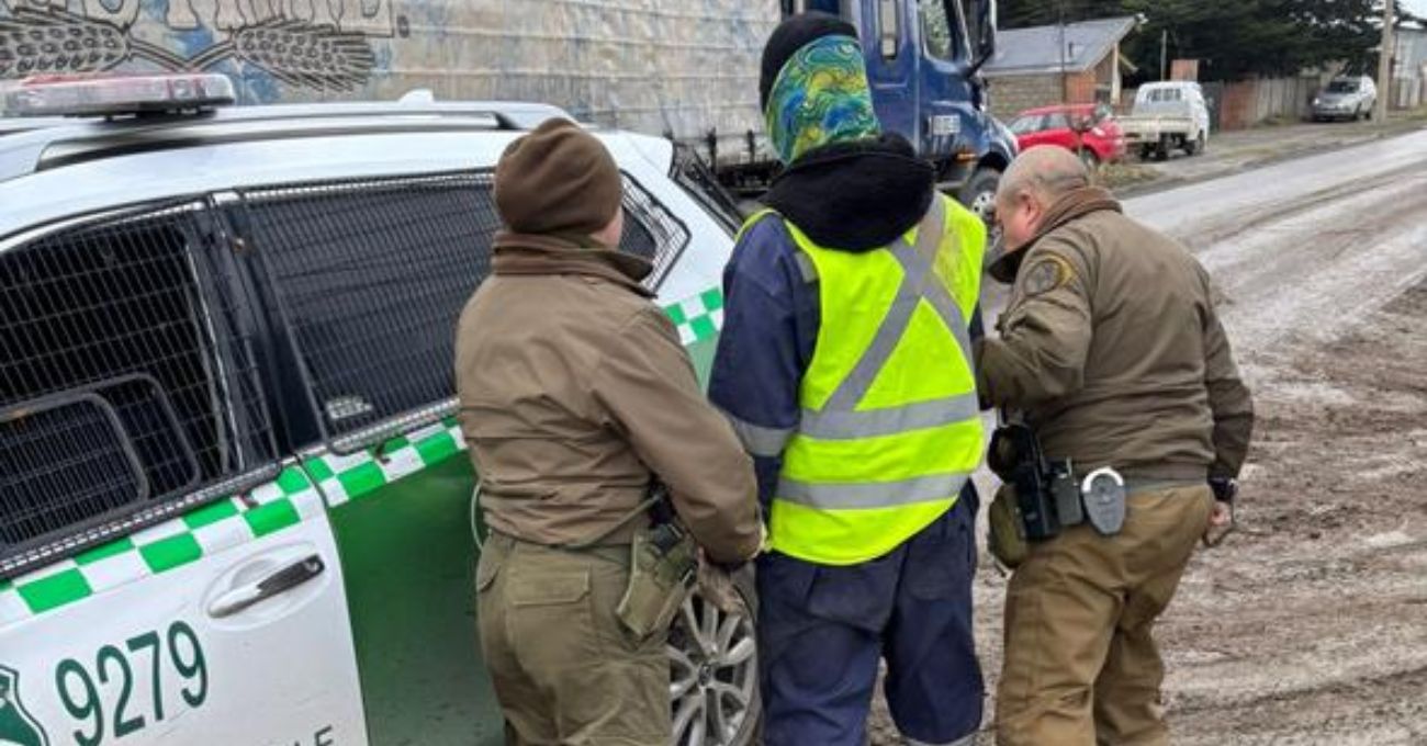 Trabajador prófugo detenido mientras construía comisaría en Punta Arenas