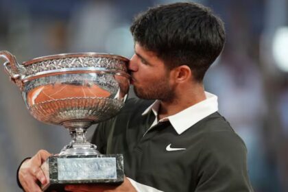 Carlos Alcaraz vence a Jannik Sinner en épica final de Roland Garros