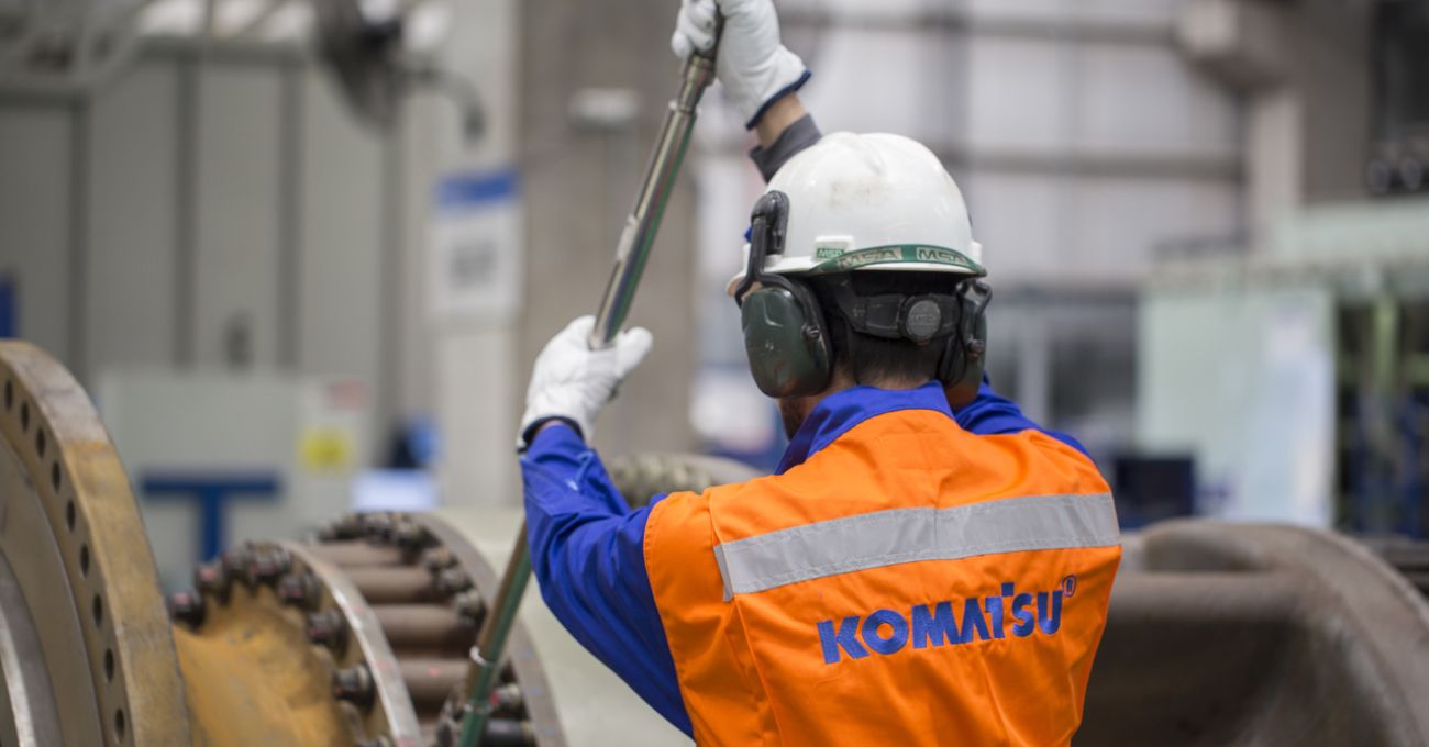 Trabajo en Komatsu: Revisa las ofertas laborales vigentes