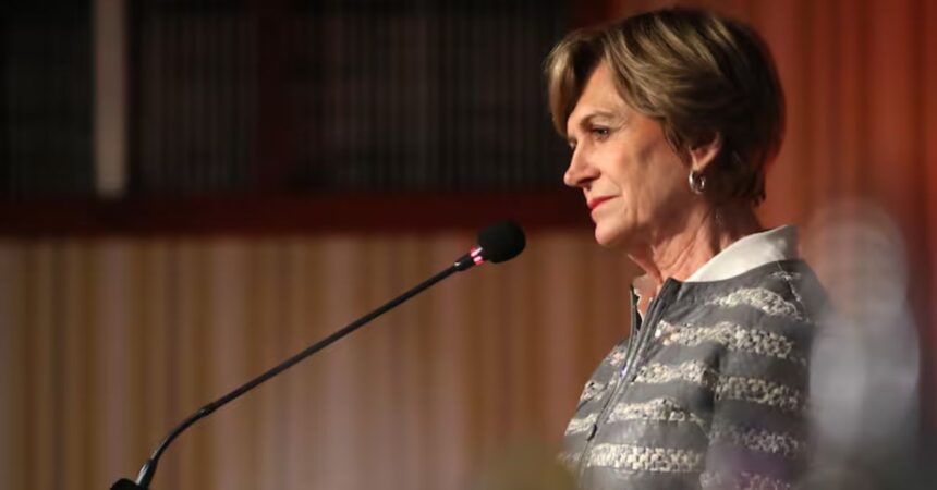 Escándalo político: Frente Amplio expone a Evelyn Matthei ante Chile