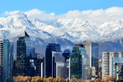 Anglo American reemplazará calefactores a leña en Región Metropolitana