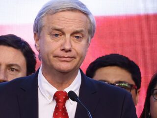 Tenso debate en La Araucanía: Kast critica ausencia de candidatos